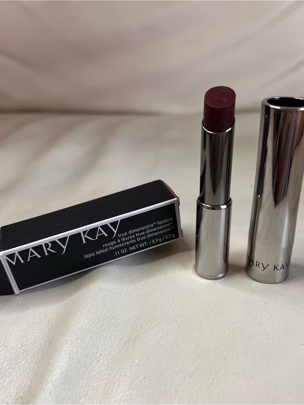 Mary Kay True Dimensions Lipstick Berry A La Mode DISCONTINUED